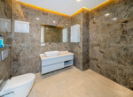 luxury villa with sea views for sale in Bektas Alanya (53)