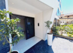Experience the allure of modern apartments with stunning sea views in Alanya, overlooking the Mediterranean, and bustling city centre (9)
