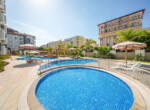 This fully furnished modern 2-bedroom apartment for sale in Oba Alanya is located just 400 meters from the beach, offering the perfect blend of comfort and convenience (22)